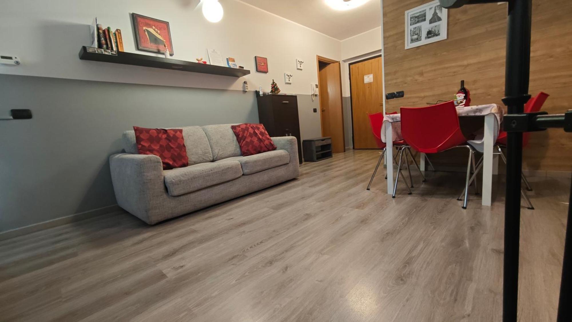 Appartamento Aleph With Private Parking, Next Train Station Como Luaran gambar