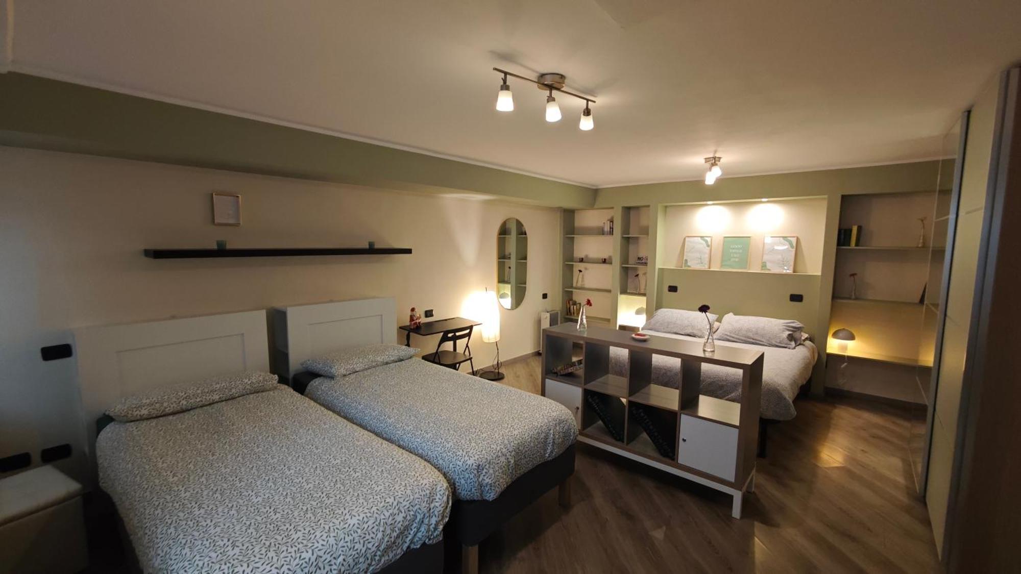Appartamento Aleph With Private Parking, Next Train Station Como Luaran gambar